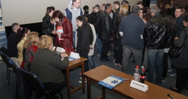 Stire din Social : Facilități noi pentru patronii care angajează șomeri