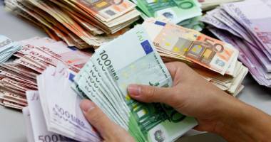 Stire din Actualitate : Elveția caută moștenitorii a 40 de milioane de euro