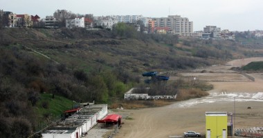 Odioasa amenințare din Zona Peninsulară - 4