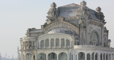 Stire din Politică-Administrație : Bugetul alocat de Ministerul Dezvoltării pentru reabilitarea Cazinoului scade cu 3 milioane de euro