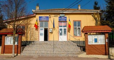 Stire din Politică-Administrație : Administrația locală din comuna Fântânele a obținut finantare PNRR pentru dotarea unei şcoli