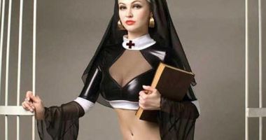 Stire din Fun : Fantezie cu o călugăriță sexy. Ce țeapă…