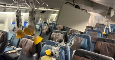 Zeci de persoane din zborul cu turbulențe al Singapore Airlines, încă sub tratament. Unii sunt la terapie intensivă