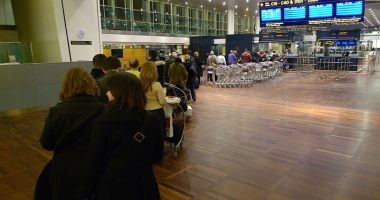 Stire din Actualitate : Este oficial: Uniunea Europeană a decis ridicarea vizelor  de călătorie pentru două state