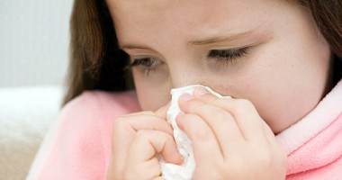 Stire din Diverse : Faringita streptococică,  o boală specifică verii