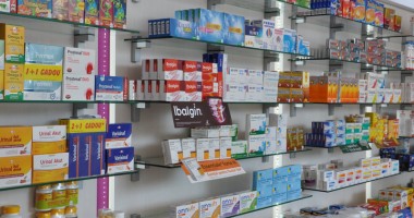 Stire din Sănătate : Ce presupune liberalizarea farmaciilor