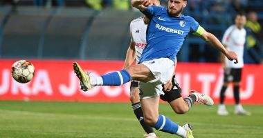 Stire din Sport : Farul Constanţa a remizat cu Universitatea Cluj, 1-1,  în Superligă