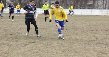 Fotbal / FC Farul - Callatis Mangalia 2-0, în meci amical (GALERIE FOTO) - 2