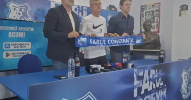 Ioan Ovidiu Sabău, prezentat oficial la Farul. „Vreau să fac performanță la Constanța” - 2