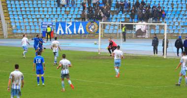 Stire din Sport : Galerie foto. Victorie pentru FC Farul