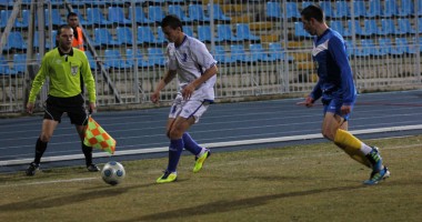 Stire din Sport : Cine e cea mai tare echipă din Constanța: FC Farul sau Viitorul?