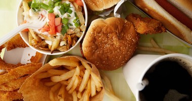 Stire din Actualitate : Walt Disney va interzice reclamele la Fast Food în rețelele sale TV, radio și online