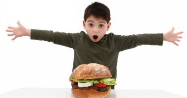 Stire din Sănătate : Reclamele junk-foond, interzise în Mexic!