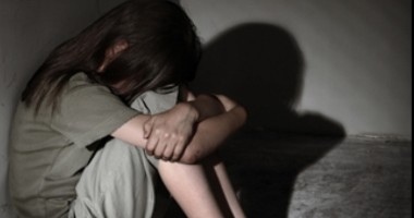 Stire din Eveniment : Dosar penal pentru că a bătut o fetiță care i-ar fi furat nuci