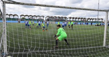 Galerie FOTO / Juniorii comunei Cumpăna și-au adjudecat trofeul „Cupa Satelor - Euroregiunea Sud-Est”, la fotbal - 4