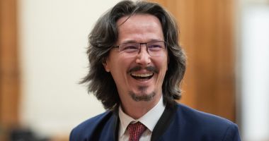 Stire din Eveniment : CSM a hotărât că judecătorul Cristi Danileţ se poate pensiona
