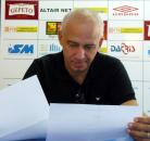 Stire din Sport : "E frustrant să pierdem puncte din cauza arbitrilor"