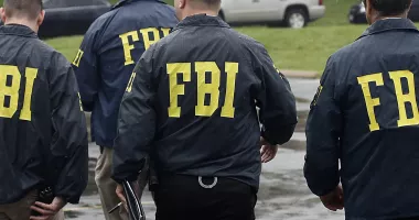 Stire din Actualitate : FBI a reușit să prevină un atentat terorist care era planificat pentru noaptea de Revelion