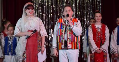 Galerie FOTO / Regal artistic pe versuri de iubire și în pas de dans, la Cumpăna - 7