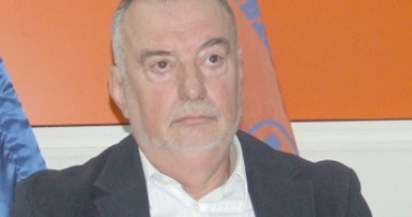 Stire din Politică-Administrație : Florian Constantin se mai gândește dacă vrea președinte la PDL Constanța