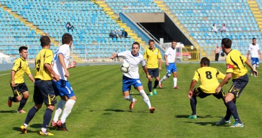 Stire din Sport : FC Farul, "excursie" la malul Dunării