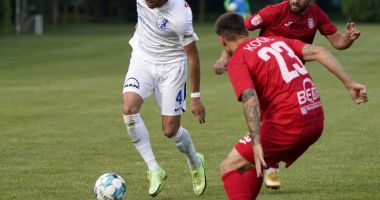 Stire din Sport : FC Farul, victorie cu nou-promovata CS Mioveni şi înfrângere cu Chindia