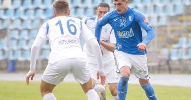 Stire din Sport : FC Farul, victorie la limită în partida cu Fotbal Comuna Recea