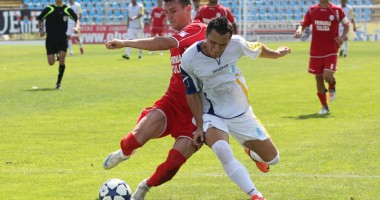 Stire din Sport : Alin Artimon: "Avem șase luni de zile în care trebuie să creștem ca valoare a jocului"