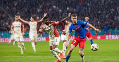 Stire din Sport : Olympique Lyon, o nucă prea tare pentru FCSB. Francezii s-au impus clar la Bucureşti