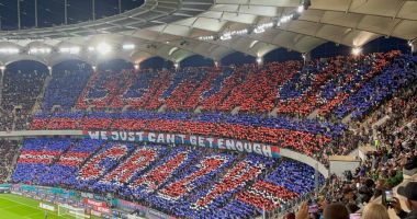 Stire din Sport : Un stadion arhiplin pentru o iubire roş-albastră. Fanii vor lua cu asalt Arena Naţională la FCSB-CFR