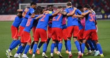 Stire din Sport : FCSB s-a calificat în turul al doilea preliminar al Ligii Campionilor, după 4-0 cu Virtus AC