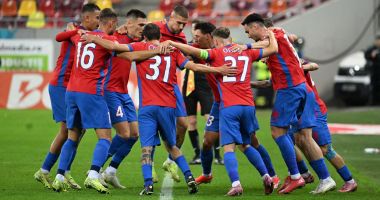 Stire din Sport : FCSB, la cea mai clară victorie a sa din acest sezon, 4-0 cu UTA