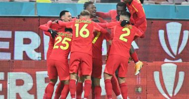 Stire din Sport : Victorie clară pentru FCSB în Superligă, 4-0 cu UTA Arad