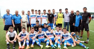 Stire din Sport : FC Viitorul și-a adjudecat medaliile de bronz
