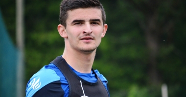Stire din Sport : FC Viitorul a transferat un atacant de la ASA Târgu Mureș