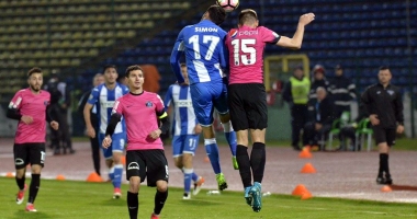 Stire din Sport : FC Viitorul numără orele până la "finala" cu CFR Cluj