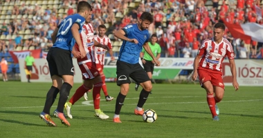 Stire din Sport : FC Viitorul  nu se regăsește în Liga l.  Înfrângere în fața  unei nou-promovate