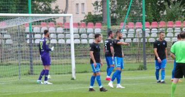 Stire din Sport : FC Viitorul, eșec sever în amicalul cu Zaglebie Sosnowiec