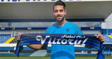 FC Viitorul a transferat cinci jucători, printre care și un mijlocaș francez - 2