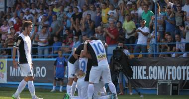 FC Viitorul a îngenuncheat vicecampioana - 7
