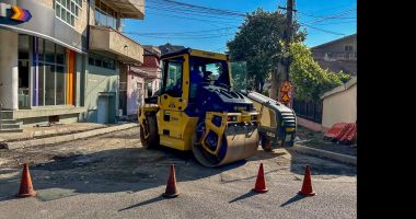 Stire din Social : Lucrări de asfaltare pe strada Alexandru cel Bun. Traficul este restricționat total