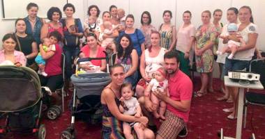 Stire din Sănătate : Febra și convulsiile febrile. Care este pericolul pentru copii