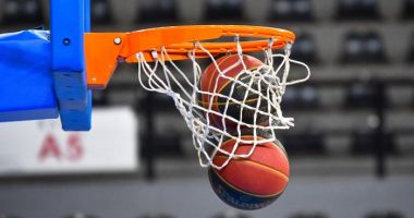Stire din Sport : Trei candidaţi pentru şefia Federaţiei Române de Baschet