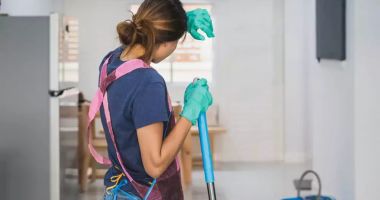 Stire din Social : Multe dintre femei lucrează la negru. România, în topul țărilor angajatoare fără forme legale