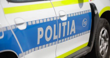 Stire din Eveniment : Femeie atacată în plină stradă de doi copii de 10 şi 11 ani. Victima a ajuns la spital