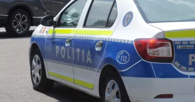 Stire din Eveniment : Doi bărbați suspectați de furturi din locuințe au fost prinși în flagrant după o nouă spargere