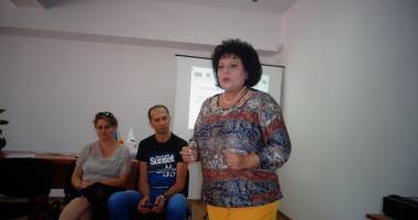 Stire din Politică-Administrație : Femeile  din Cumpăna,  învățate cum  să se autoafirme  în spațiul public