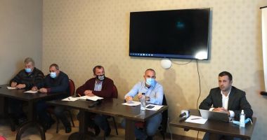 Stire din Economie : Apel disperat de la fermierii dobrogeni: "Este o situaţie critică!"