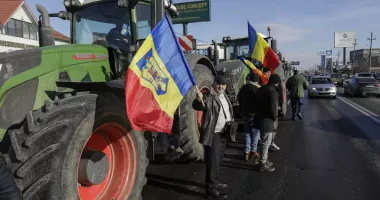 Stire din Actualitate : Fermierii ies în stradă. Sunt nemulțumiți de măsurile de austeritate ale Guvernului