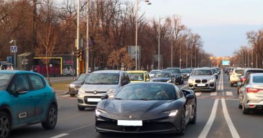 Stire din Economie : Un Ferrari SF90 Stradale, printre mașinile de lux înmatriculate în România în 2025. Prețul de catalog, peste 1,5 milioane de euro